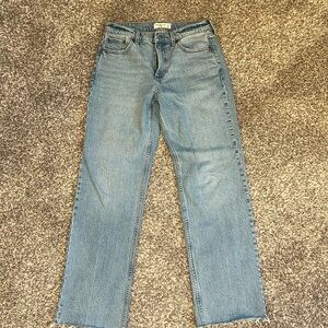 Cutest baggy low rise jeans ever!